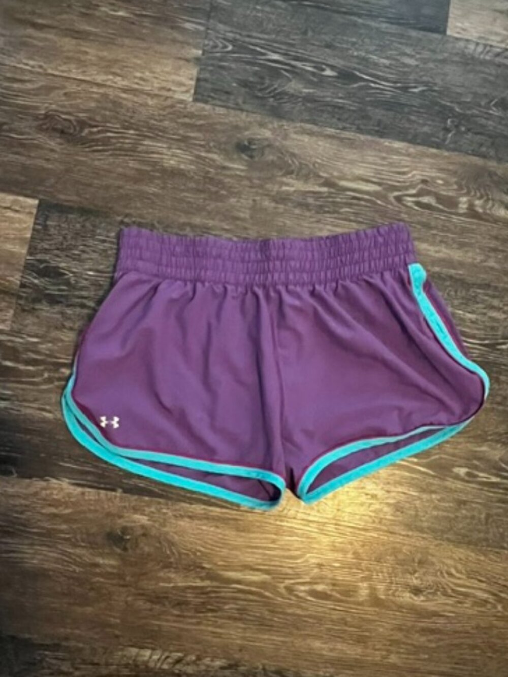Women's Under Armour Heat Gear Running Active Shorts, Size L, Purple, Ex Cond!